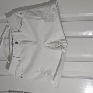 Universal Thread Shorts With Ripped Details